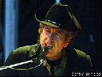 Bob Dylan trở lại vị trí số 1 trong bảng xếp hạng album tại Anh